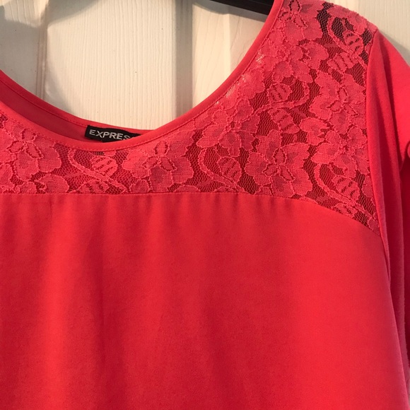 Express Tops - Great lace top